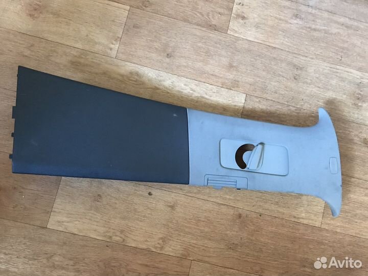 Обшивка средней стойки