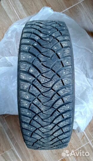 Dunlop SP Winter Ice 03 185/60 R15 88T