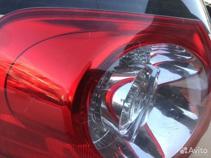 Фонарь левый Volkswagen Passat B6 2008