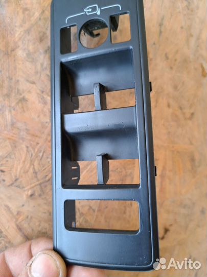 Накладка обшивки Range Rover Sport l494