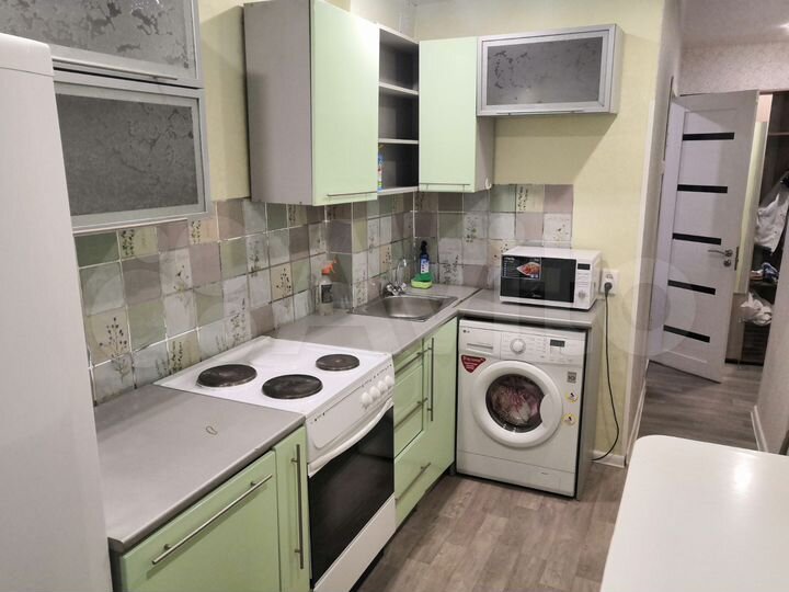 2-к. квартира, 64 м², 1/5 эт.