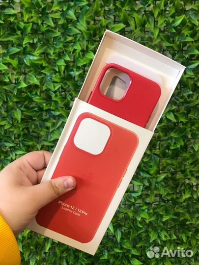 Чехол на iPhone 12/12 pro Кожанный (Red)