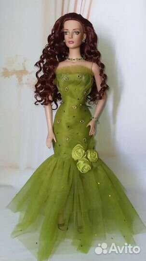 Нарядное платье для кукол Тоннер (40 см)