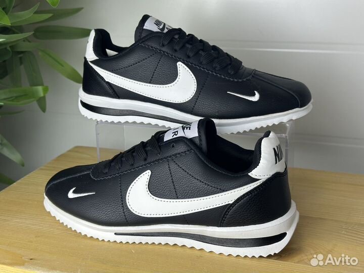 Кроссовки Nike Air 36