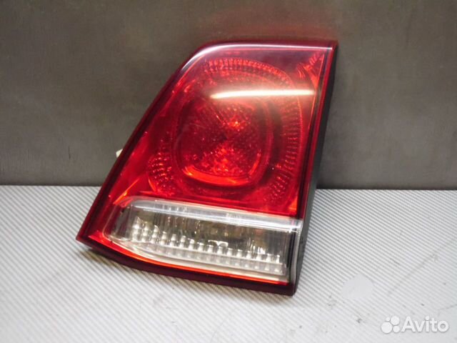 Фонарь багажника правый Ленд Крузер 200
