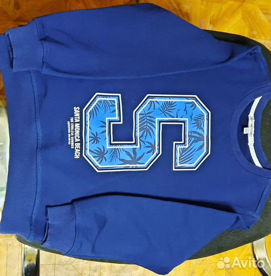 Кофта на мальчика 4-5 лет