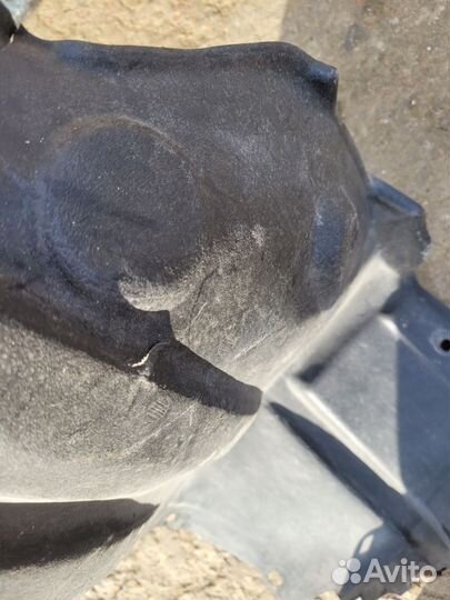 Toyota mark 2 110 подкрылок левый 02-07г