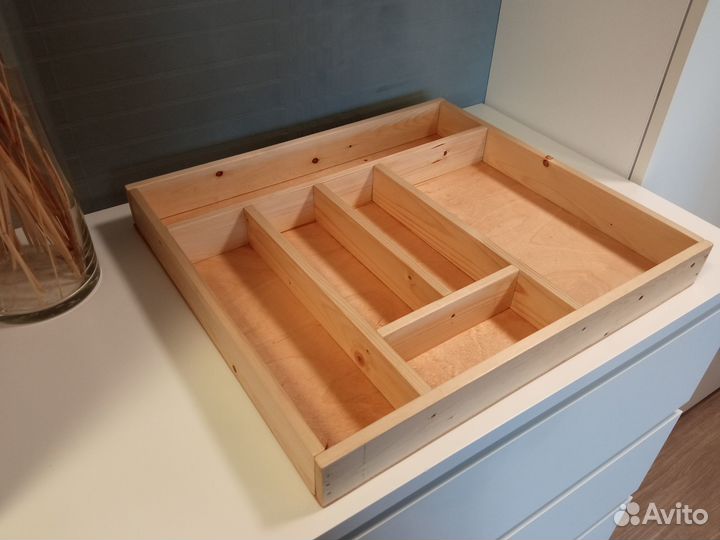 Лоток для столовых приборов