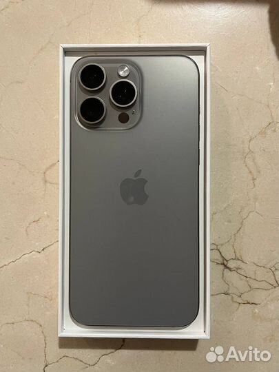 iPhone 15 Pro Max, 256 ГБ