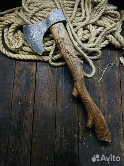 Топор ручной работы