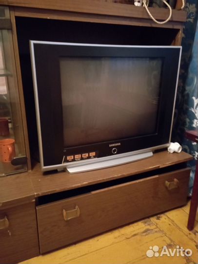 Телевизор samsung бу, холодильник Атлант бу
