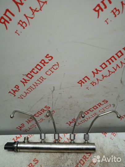 Топливная рейка Bmw X1 E84 N20B20A 2011