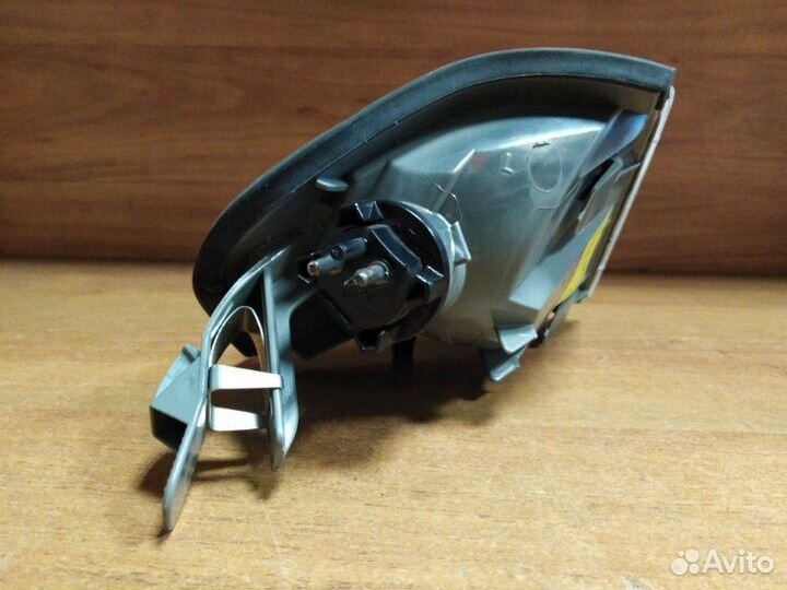Указатель поворота передний левый Mercedes-Benz Sl