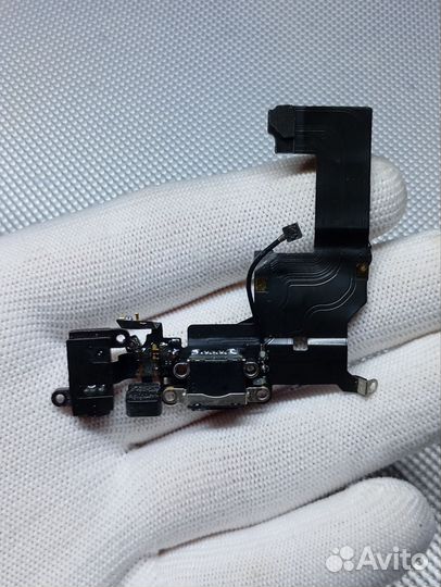 iPhone 5. Нижний шлейф зарядки. Оригинал