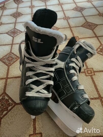 Коньки хоккейные детские 33 размер