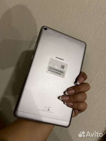 Планшет huawei mediapad t3