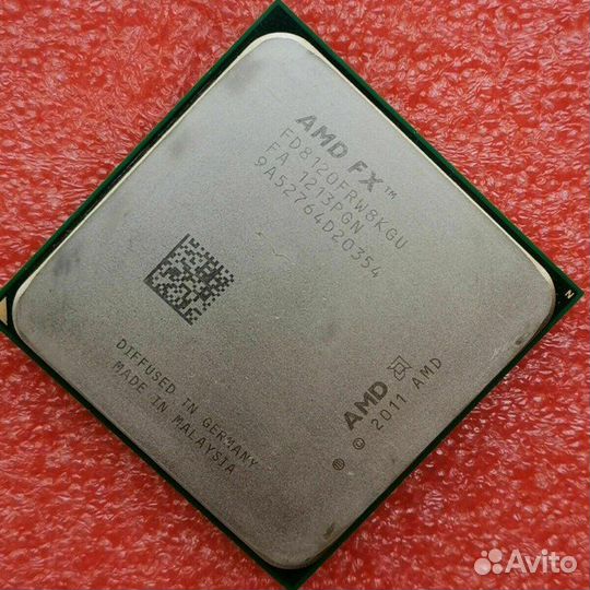 Материнская плата с процессором