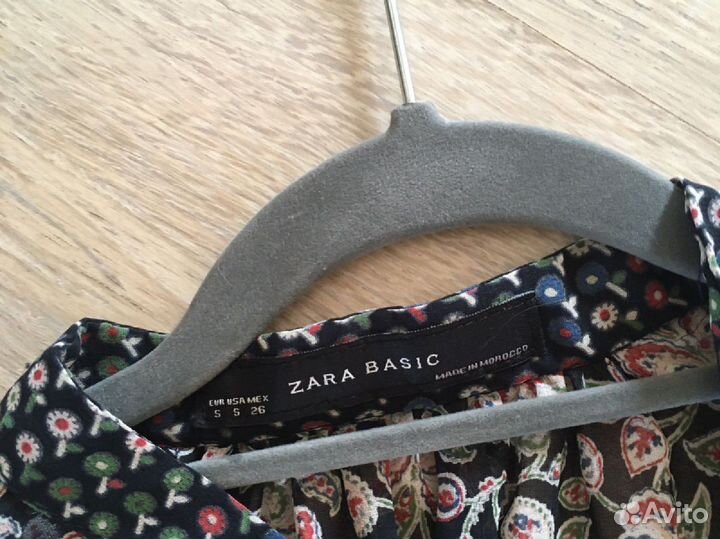 Блузка Zara Basic размер S
