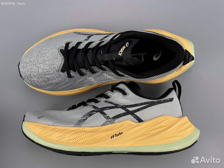 Кроссовки asics superblast