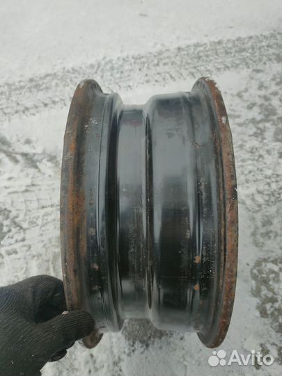 Диск штампованный R14