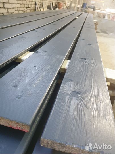 Покраска досок