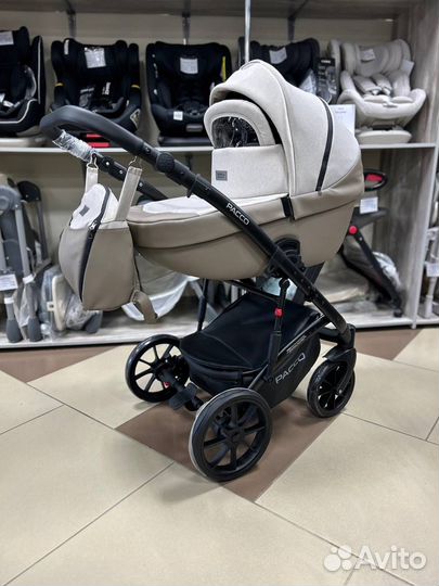 Новая коляска с рождени Riko Pacco