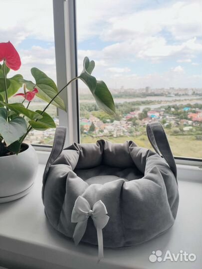 Лежанка - лежак - переноска - корзинка