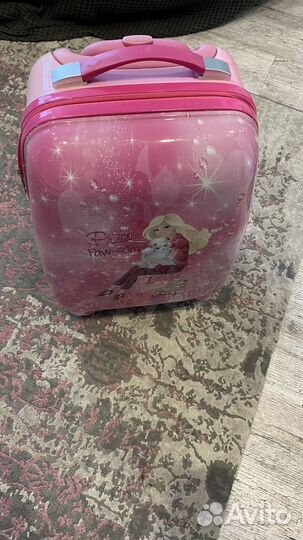 Чемодан на колесах детский