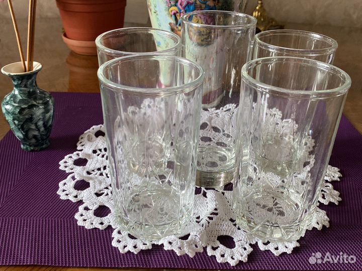 Стеклянные стаканы