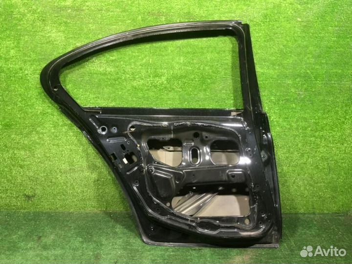 Дверь задняя левая BMW 5-Series