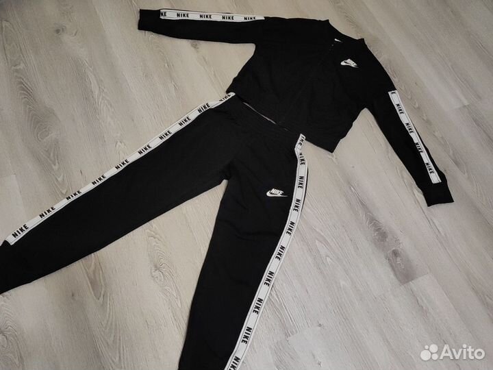 Спортивный костюм для мальчика Nike оригинал156смL