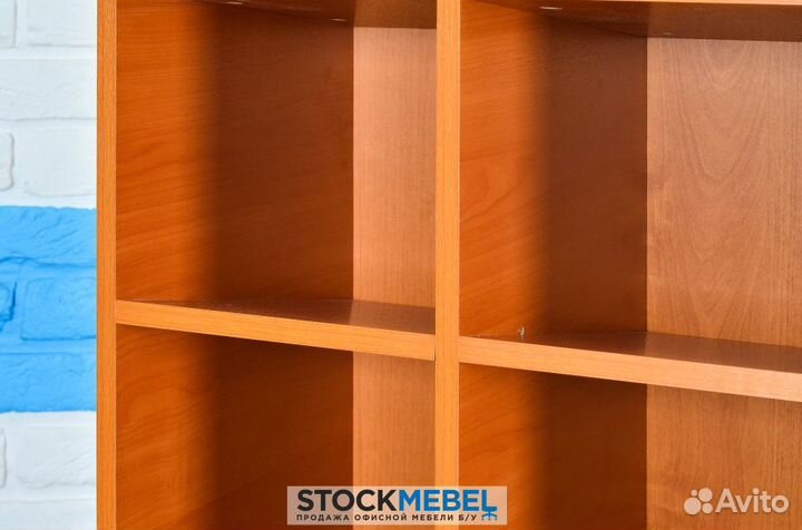 Офисная мебель. Шкаф