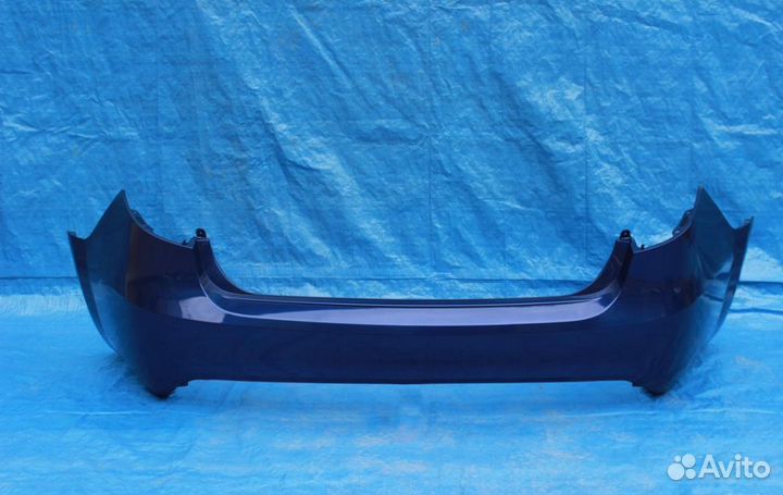 В цвет задний бампер на Kia Rio 3 2013