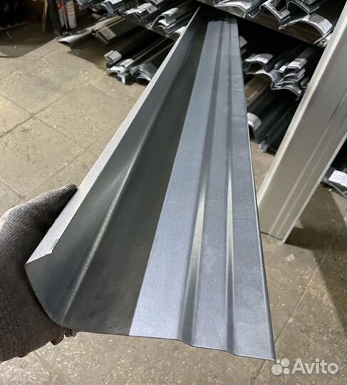 Порог Mitsubishi Space Wagon 3, Chariot 1998-2004