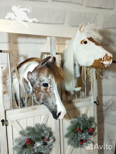 Хоббихорс реалистик с Красной амуницией