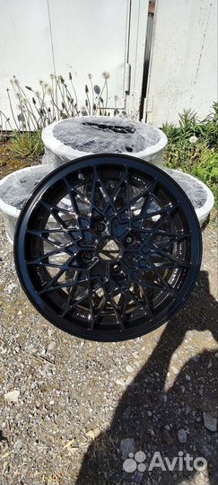 Комплект литых дисков R15 4x100