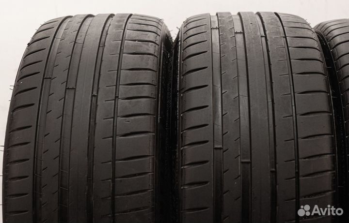 Michelin Pilot Sport 4 245/40 R19 и 275/35 R19 98Y