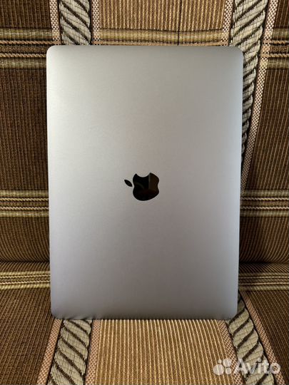 MacBook Pro 13 2021 i7/32/512 новый