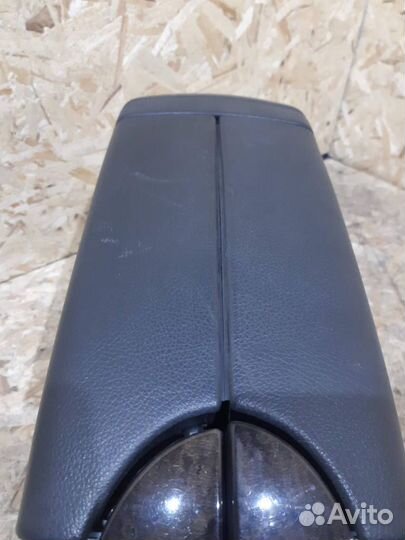 Подлокотник Mercedes-Benz E-Class 2003 W211 M 112