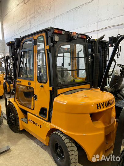 Вилочный погрузчик Hyundai 25LE-7, 2023