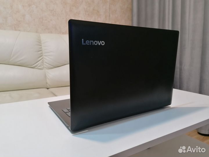 Ноутбук Lenovo на Core i3/ 8 озу/ 128 SSD