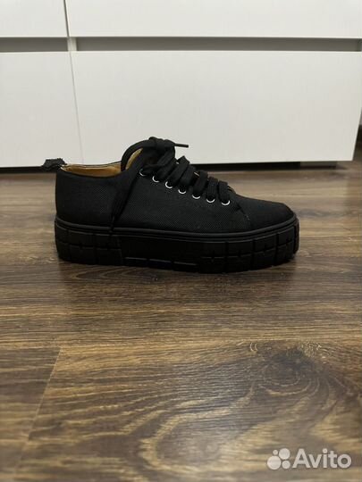 Черные кеды новые