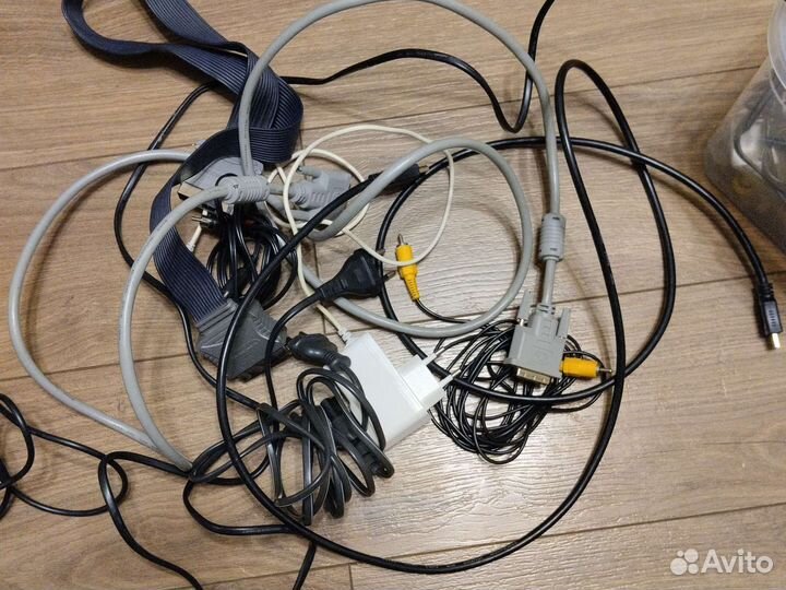 Кабели для аудио- и видеотехники и пк, торг