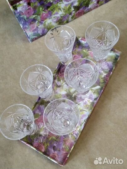 Хрустальные рюмки на ножке 6шт