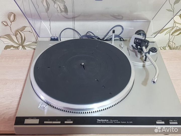 Виниловый проигрыватель Technics SL-Q33