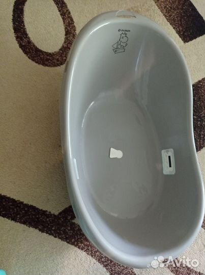 Ванночка для купания новорожденного