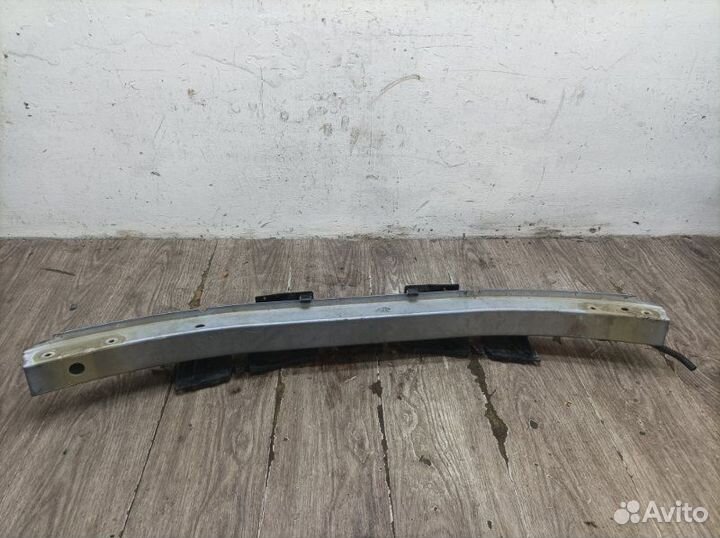 Усилитель бампера передний Opel Astra H хетчбэк