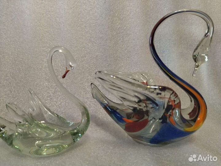 Лебеди цветное стекло СССР пара
