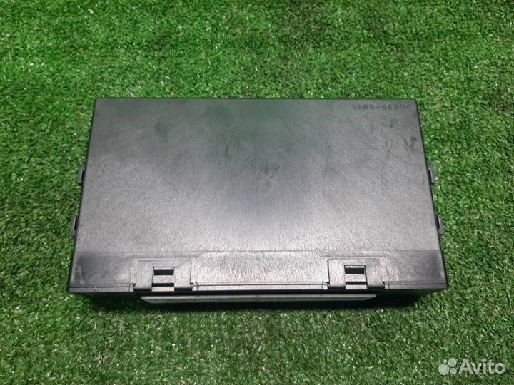 Блок комфорта (коммутационный) Subaru Legacy/ Out