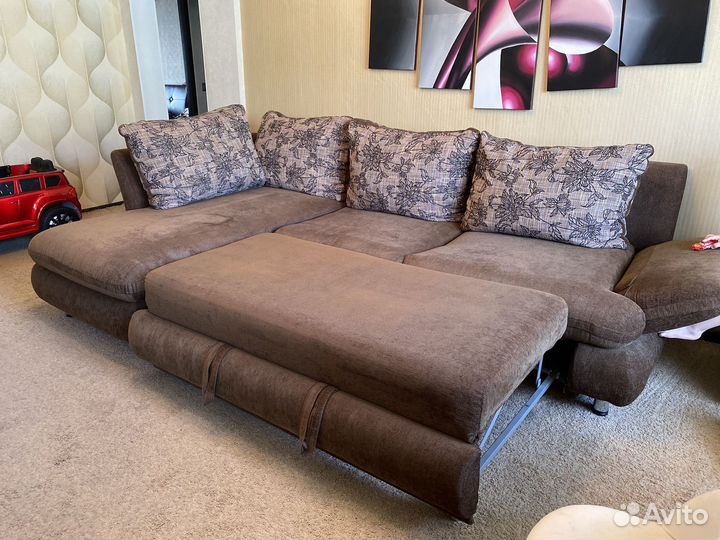 Угловой диван бу